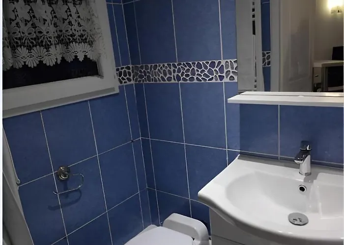 Beau Meublé 2min Du Moulin Rouge Appartement